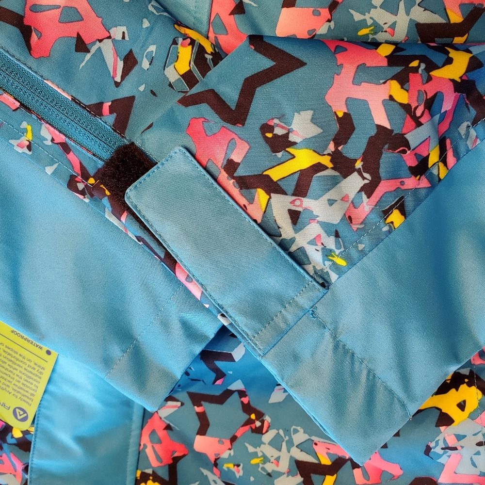 Ski Jacket - Picture 3 of 11
